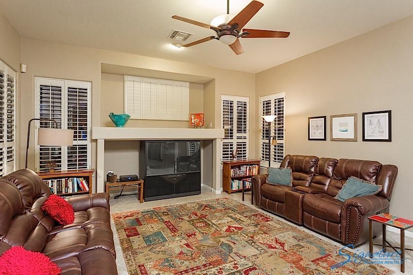 Hole In One Apartment Litchfield Park Room photo